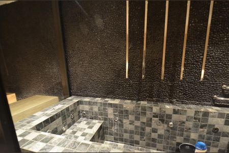 Apartamento à venda com 110m², 3 quartos e 2 vagas Apartamento à venda com 110m², 3 quartos e 2 vagasSauna