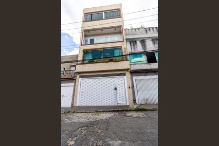 Casa para alugar com 550m², 5 quartos e 2 vagas Casa para alugar com 550m², 5 quartos e 2 vagasFachada