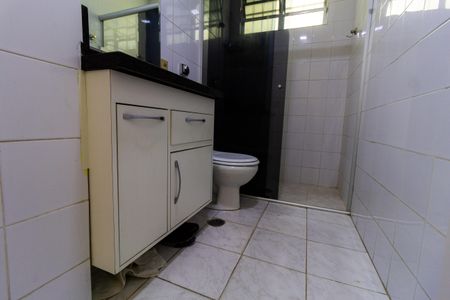 Casa para alugar com 550m², 5 quartos e 2 vagas Casa para alugar com 550m², 5 quartos e 2 vagasBanheiro