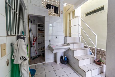 Casa para alugar com 550m², 5 quartos e 2 vagas Casa para alugar com 550m², 5 quartos e 2 vagasÁrea de Serviço