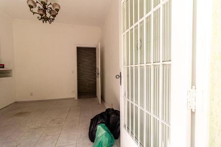 Casa para alugar com 550m², 5 quartos e 2 vagas Casa para alugar com 550m², 5 quartos e 2 vagasSala