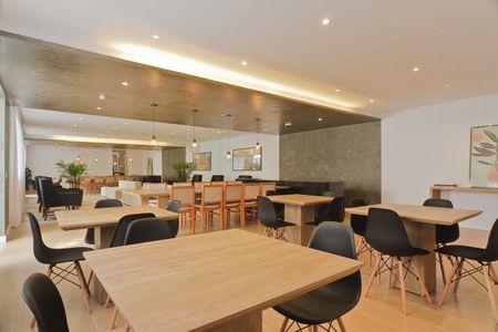 Apartamento para alugar com 42m², 2 quartos e sem vagaÁrea comum - Salão de festas