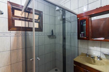 Casa à venda com 270m², 3 quartos e 2 vagas Casa à venda com 270m², 3 quartos e 2 vagasBanheiro 2