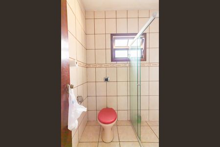 Casa à venda com 270m², 3 quartos e 2 vagas Casa à venda com 270m², 3 quartos e 2 vagasBanheiro 4