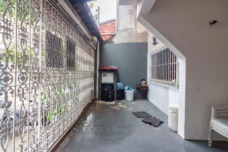 Casa à venda com 270m², 3 quartos e 2 vagas Casa à venda com 270m², 3 quartos e 2 vagasGaragem