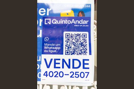 Casa à venda com 270m², 3 quartos e 2 vagas Casa à venda com 270m², 3 quartos e 2 vagasPlaca