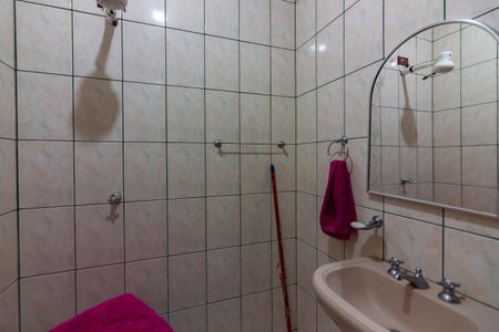 Casa à venda com 270m², 3 quartos e 2 vagas Casa à venda com 270m², 3 quartos e 2 vagasBanheiro 3