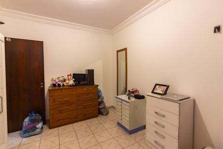 Casa à venda com 270m², 3 quartos e 2 vagas Casa à venda com 270m², 3 quartos e 2 vagasQuarto 2