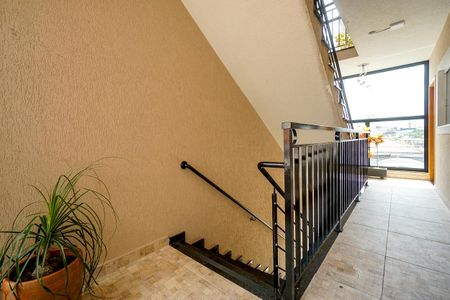 Apartamento para alugar com 38m², 2 quartos e sem vagaHall da escada