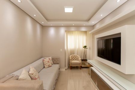 Apartamento à venda com 65m², 2 quartos e 1 vagaSala