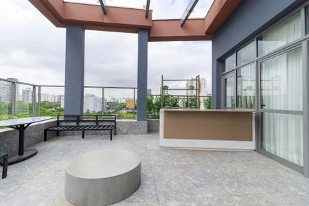 Studio à venda com 26m², 0 quarto e sem vaga Studio à venda com 26m², 0 quarto e sem vagaRooftop - Salão de Festas