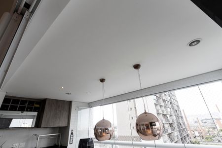 Apartamento à venda com 91m², 2 quartos e 2 vagas Apartamento à venda com 91m², 2 quartos e 2 vagasSala