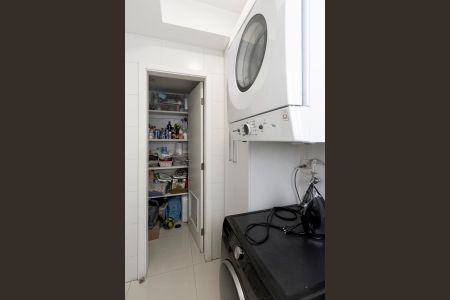 Apartamento à venda com 91m², 2 quartos e 2 vagas Apartamento à venda com 91m², 2 quartos e 2 vagasÁrea de Serviço