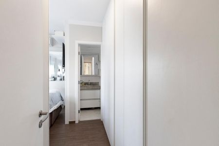 Apartamento à venda com 91m², 2 quartos e 2 vagas Apartamento à venda com 91m², 2 quartos e 2 vagasSuíte