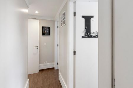 Apartamento à venda com 91m², 2 quartos e 2 vagas Apartamento à venda com 91m², 2 quartos e 2 vagasCorredor