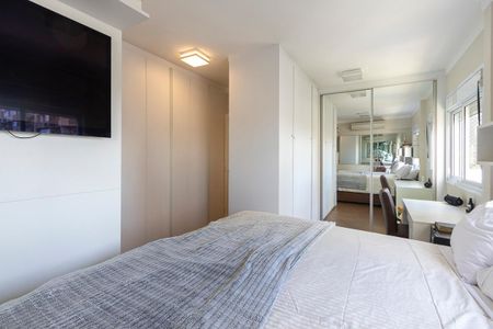 Apartamento à venda com 91m², 2 quartos e 2 vagas Apartamento à venda com 91m², 2 quartos e 2 vagasSuíte