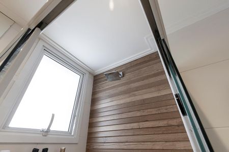 Apartamento à venda com 91m², 2 quartos e 2 vagas Apartamento à venda com 91m², 2 quartos e 2 vagasBanheiro Social