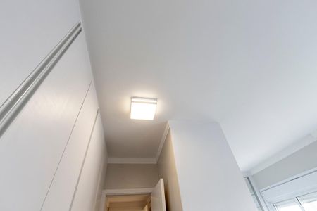 Apartamento à venda com 91m², 2 quartos e 2 vagas Apartamento à venda com 91m², 2 quartos e 2 vagasSuíte