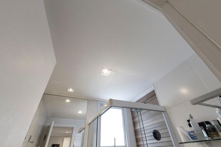 Apartamento à venda com 91m², 2 quartos e 2 vagas Apartamento à venda com 91m², 2 quartos e 2 vagasBanheiro Social