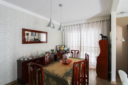 Casa à venda com 360m², 3 quartos e 3 vagas Casa à venda com 360m², 3 quartos e 3 vagasSala de Jantar