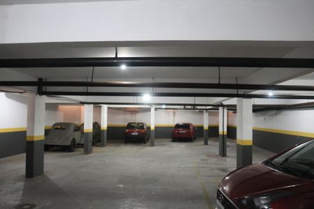 Apartamento à venda com 180m², 3 quartos e 2 vagasGaragem