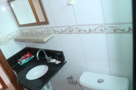 Apartamento à venda com 180m², 3 quartos e 2 vagasBanheiro 1