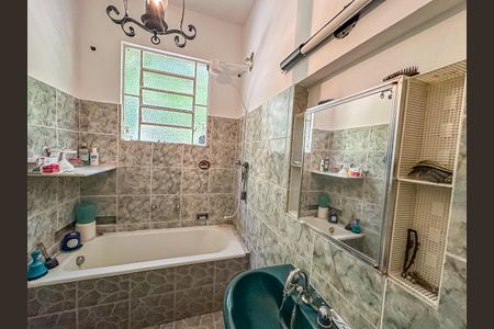 Apartamento para alugar com 70m², 2 quartos e sem vagaBanheiro