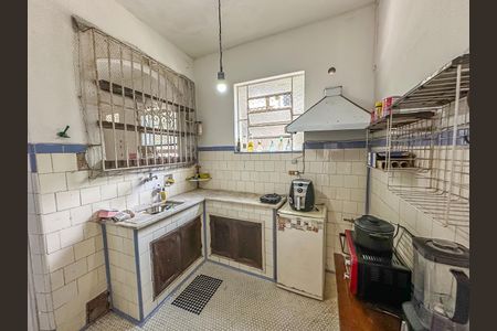 Apartamento para alugar com 70m², 2 quartos e sem vagaCozinha