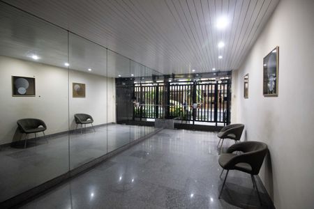 Apartamento à venda com 75m², 1 quarto e 2 vagasÁrea comum - Portaria