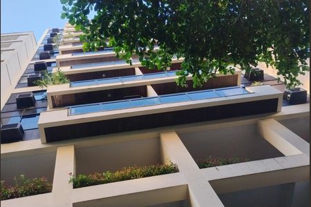 Apartamento à venda com 75m², 1 quarto e 2 vagasFachada