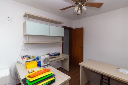 Apartamento à venda com 225m², 4 quartos e 3 vagas Apartamento à venda com 225m², 4 quartos e 3 vagasQuarto 2