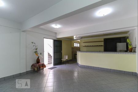 Apartamento à venda com 225m², 4 quartos e 3 vagas Apartamento à venda com 225m², 4 quartos e 3 vagasÁrea comum - Salão de festas