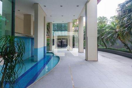 Apartamento à venda com 225m², 4 quartos e 3 vagas Apartamento à venda com 225m², 4 quartos e 3 vagasHall