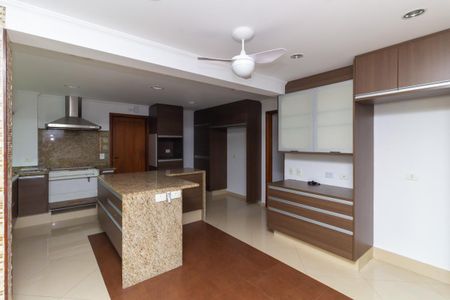 Apartamento à venda com 225m², 4 quartos e 3 vagas Apartamento à venda com 225m², 4 quartos e 3 vagasCozinha