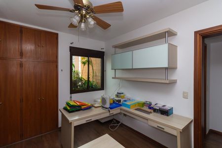 Apartamento à venda com 225m², 4 quartos e 3 vagas Apartamento à venda com 225m², 4 quartos e 3 vagasQuarto 2