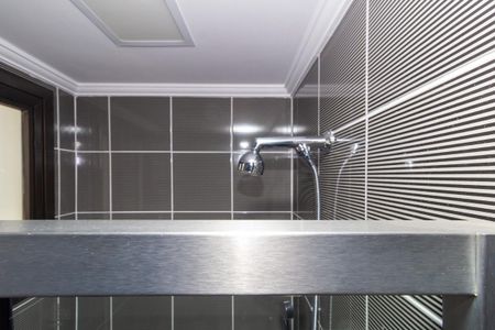 Apartamento à venda com 225m², 4 quartos e 3 vagas Apartamento à venda com 225m², 4 quartos e 3 vagasBanheiro