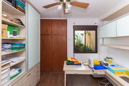 Apartamento à venda com 225m², 4 quartos e 3 vagas Apartamento à venda com 225m², 4 quartos e 3 vagasQuarto 2