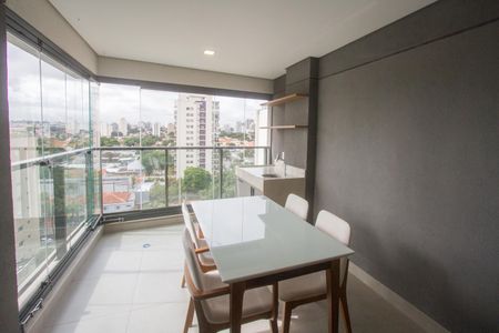 Apartamento para alugar com 69m², 2 quartos e 1 vaga Apartamento para alugar com 69m², 2 quartos e 1 vagaVaranda