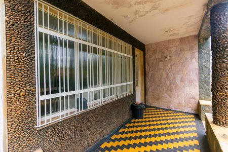 Casa à venda com 751m², 4 quartos e 6 vagasHall de entrada