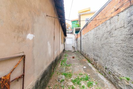 Casa à venda com 751m², 4 quartos e 6 vagasCasa 2