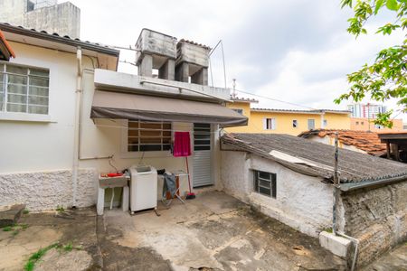 Casa à venda com 751m², 4 quartos e 6 vagasCasa 2