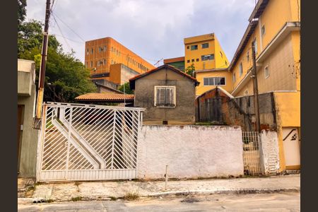 Casa à venda com 751m², 4 quartos e 6 vagasFachada