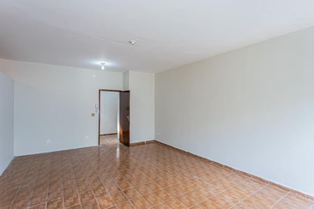 Casa para alugar com 50m², 1 quarto e sem vaga Casa para alugar com 50m², 1 quarto e sem vagaSala, cozinha e área de serviço