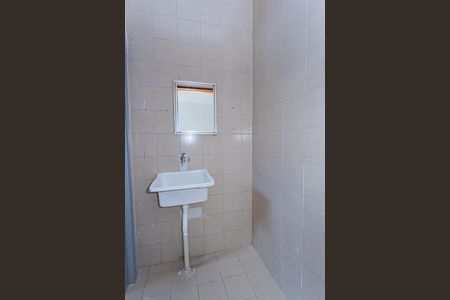 Casa para alugar com 50m², 1 quarto e sem vaga Casa para alugar com 50m², 1 quarto e sem vagaSala, cozinha e área de serviço