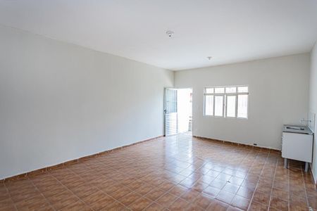 Casa para alugar com 50m², 1 quarto e sem vaga Casa para alugar com 50m², 1 quarto e sem vagaSala, cozinha e área de serviço