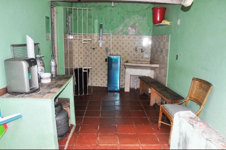 Casa à venda com 470m², 3 quartos e 2 vagasDetalhe - Casa 02 - Área de Serviço