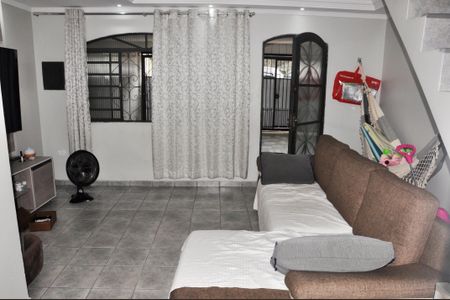 Casa à venda com 470m², 3 quartos e 2 vagasDetalhe - Casa 01 - Sala