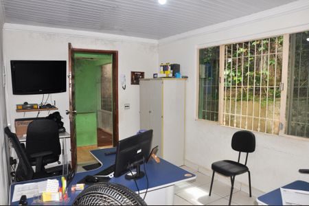 Casa à venda com 470m², 3 quartos e 2 vagasDetalhe - Casa 02 - Sala