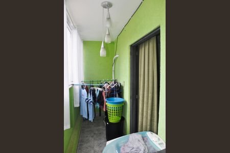 Casa à venda com 470m², 3 quartos e 2 vagasDetalhe - Varanda e Área de Serviço