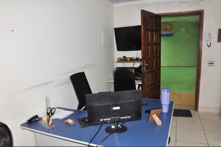 Casa à venda com 470m², 3 quartos e 2 vagasDetalhe - Casa 02 - Sala